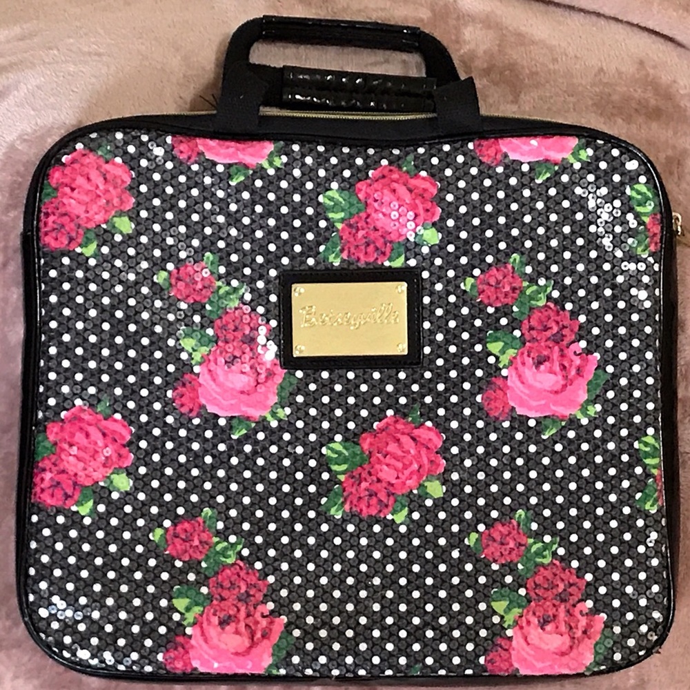 Betsey Johnson Sequin Laptop Bag **DONATING 6/11